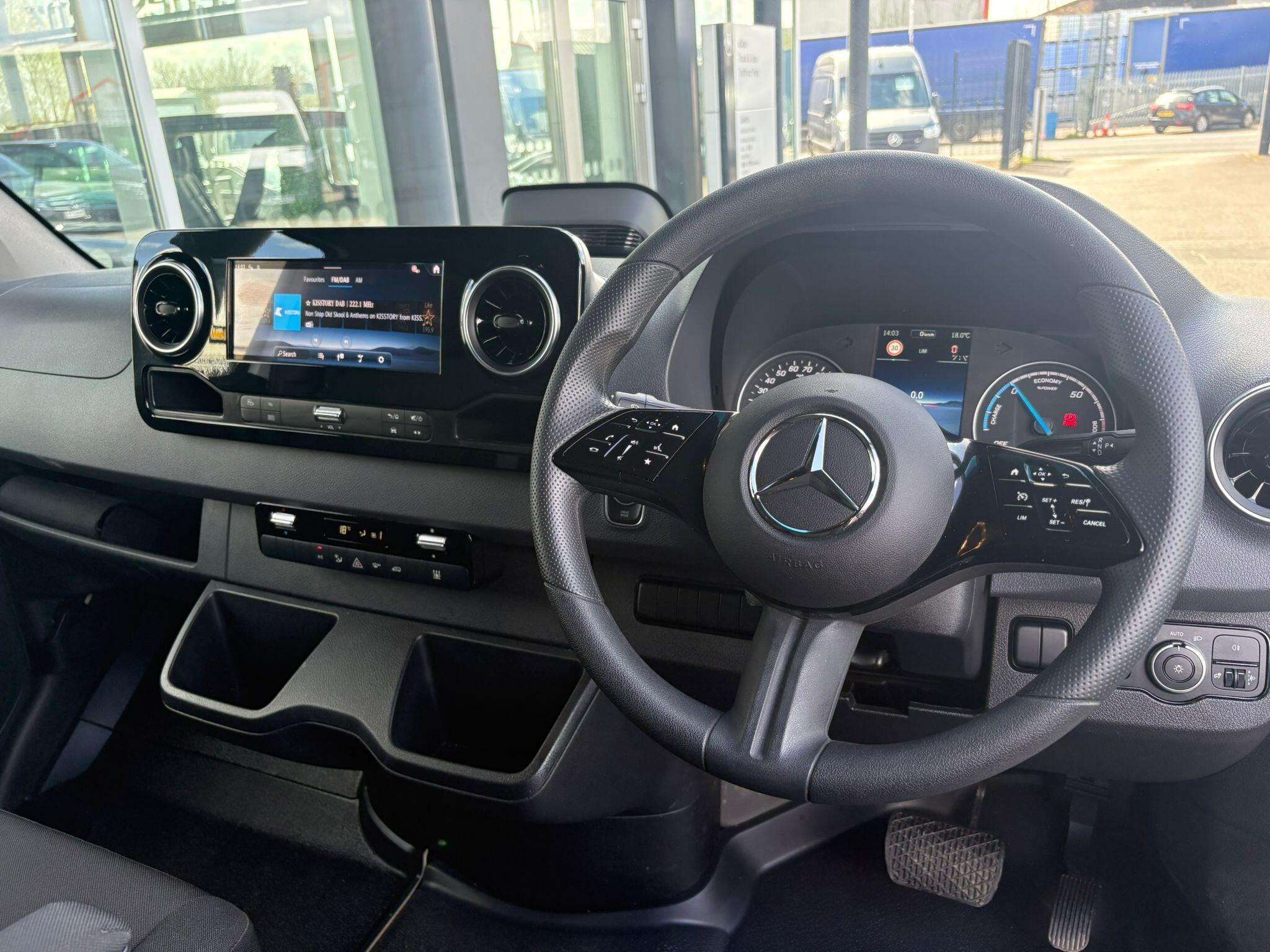 Mercedes-Benz eSprinter